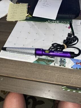 Bed Head Curlipops BH341 Textured Curling Wand Hot Styling Iron 1-1/4" Purple